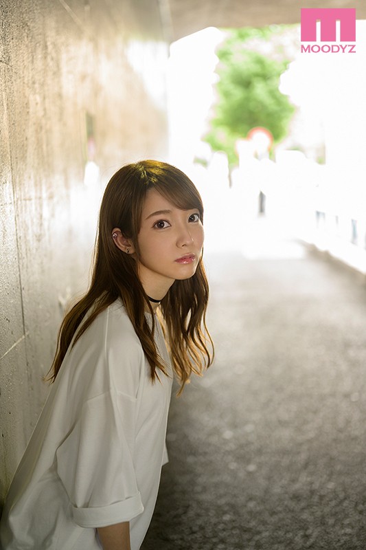 声小さいけど、めっちゃ敏感娘AVDebut ＃雨宮もな＃短大生＃ハタチ（20）＃夢はガールズバンド＃キーボード担当＃小動物系