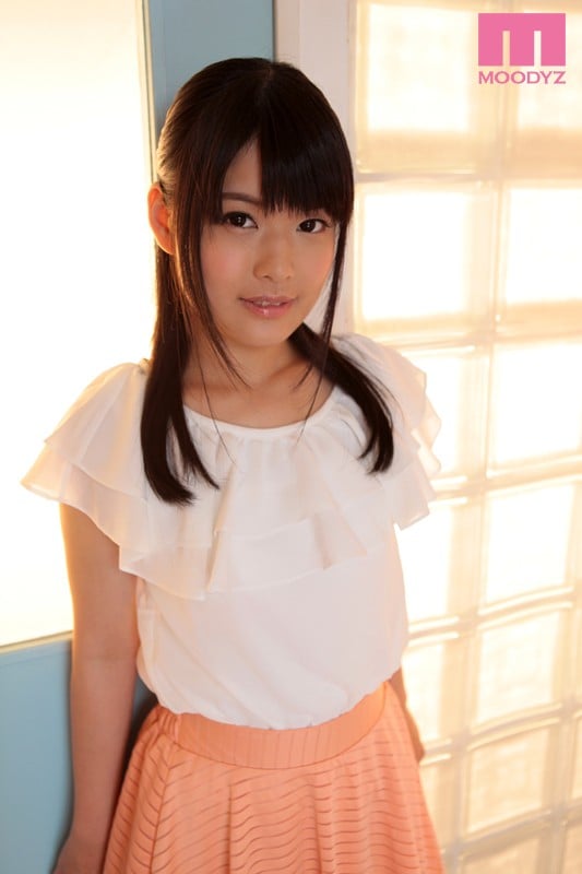 大人になりたい女子大生 処女AVデビュー！！ 紗也いつか