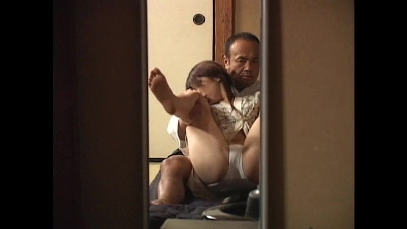 食い込む、はみ出る、赤面する・・ いやらしすぎる官能的マッサージ