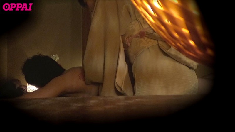 抜きなし和風マッサージ店で働く巨乳で噂の看板娘に抜いてもらえるか潜入調査！評判通りの巨乳で押しにも弱かったのでその後口説き落としてAVデビュー！！