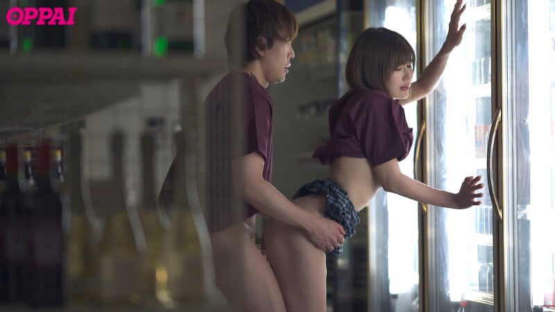 時給アップと引き換えに極悪店長の性処理業務を受け入れた巨乳バイトの深夜シフトNTR 藤森里穂