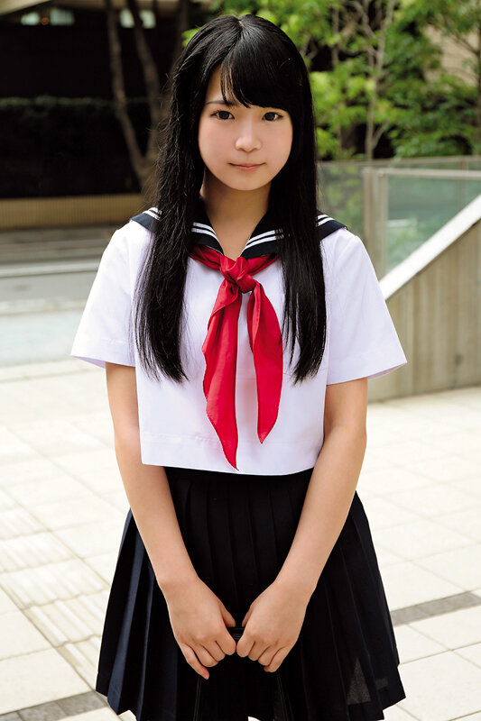 性支配を受け入れる無抵抗な美少女たち File.12