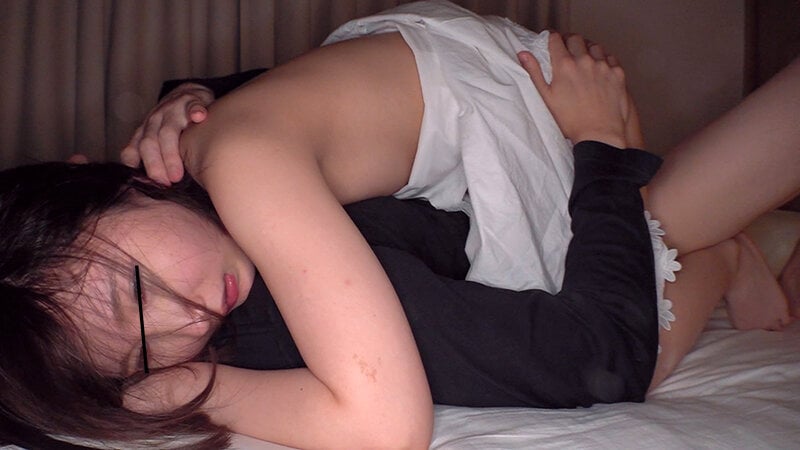 毎晩わたしに悪戯しにくるおじさんへ…これで最後にしてください。パイパン少●睡眠孕ませレ●プ