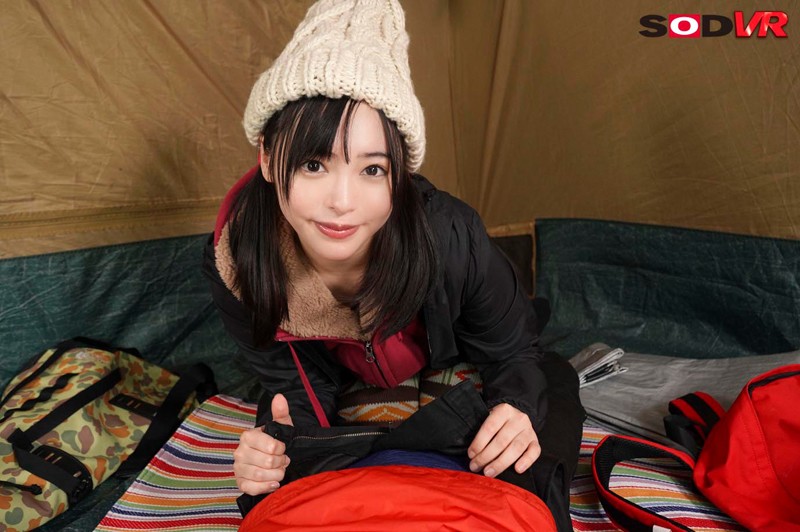 【VR】【雪山遭難VR】このままじゃ凍死確実！裸で抱き合ってカラダを温め合い、至近距離で見つめられながら密着摩擦で生性器をコスり合った直後に極限状態のサバイバルSEX 小倉由菜