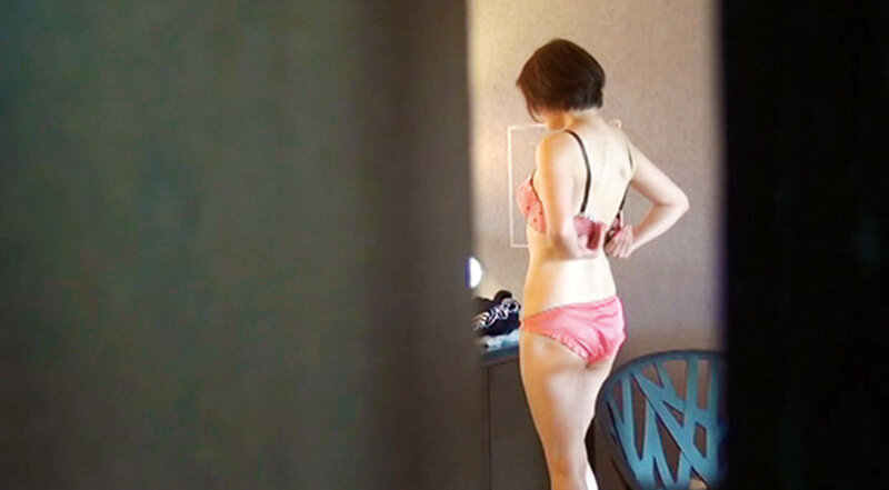 【AIリマスター版】人妻不倫旅行 再会篇合作版 人妻・元子(40才)