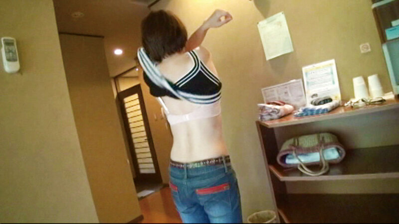 【AIリマスター版】人妻不倫旅行 再会篇合作版 人妻・元子(40才)