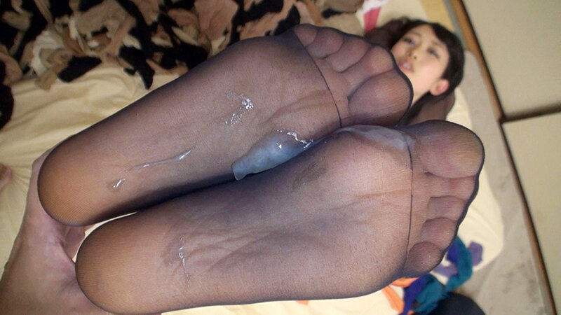 神着衣ぶっかけ 8人8発射 240分 パンスト編