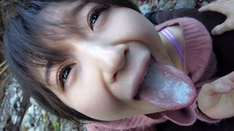 放尿露出 露出した場所に記録を残すお漏らしマーキングデート