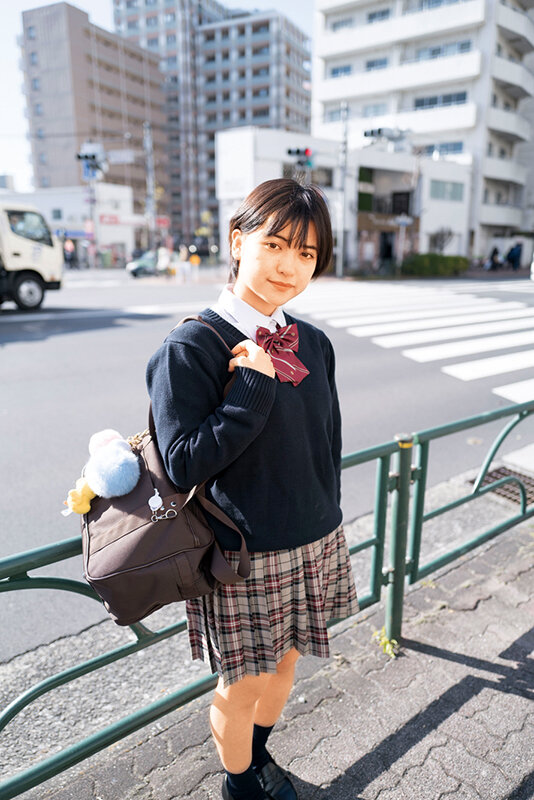 おじさん専用チ〇ポケース 近所にある〇学校のクラスで3番目くらいに可愛い女の子を完全服従するまでレ〆プしまくった実録映像…