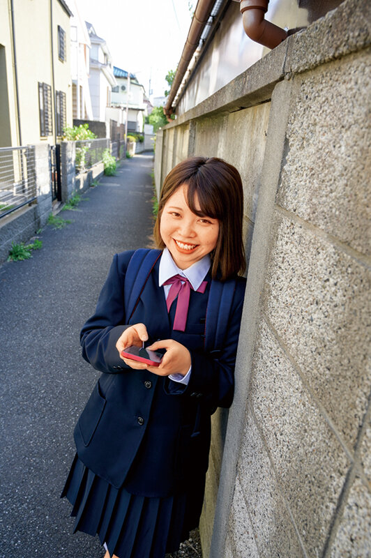 おじさん専用チ〇ポケース 近所にある〇学校のクラスで3番目くらいに可愛い女の子を完全服従するまでレ〆プしまくった実録映像…