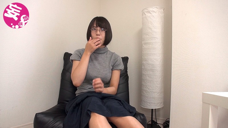 モゾモゾ喋るガチヲタ女子 絶倫チ●ポで突きまくったらアヘ顔豹変してイキ狂いました！
