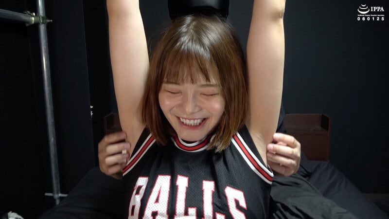 「これそくすぐりストレッチ！ 笑い悶えながらも体を伸ばす知的なお姉さん」わかしラボVol.033-2 七堂蓮未