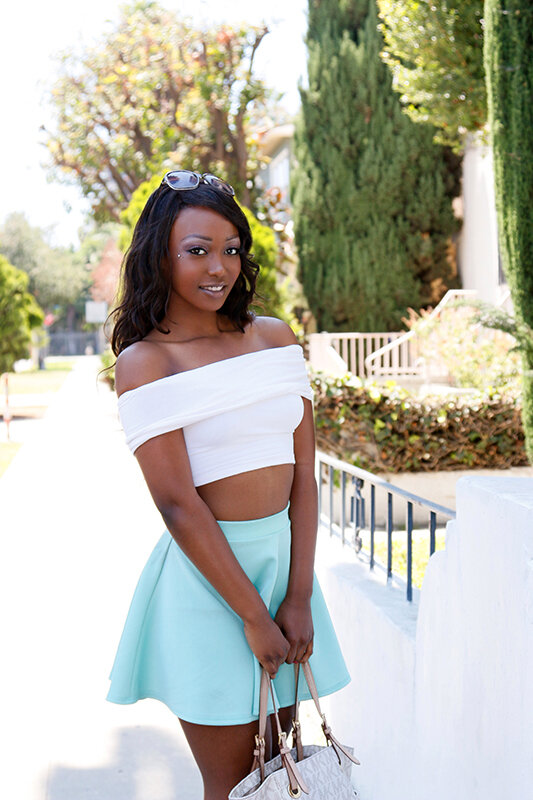 一度は味わいたい黒人美女…奇跡の漆黒ボディーをハメ倒す!2