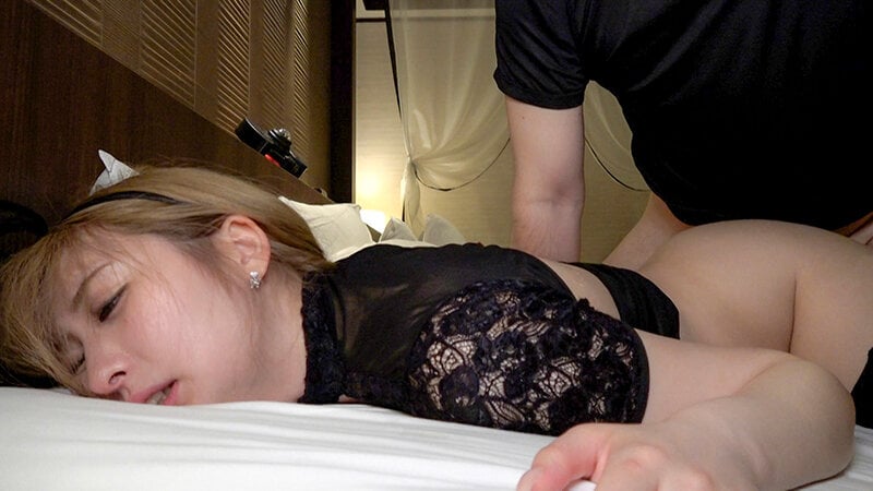 ハタチの金髪ガチエロ女子大生セフレ じゅん(20) 末広純