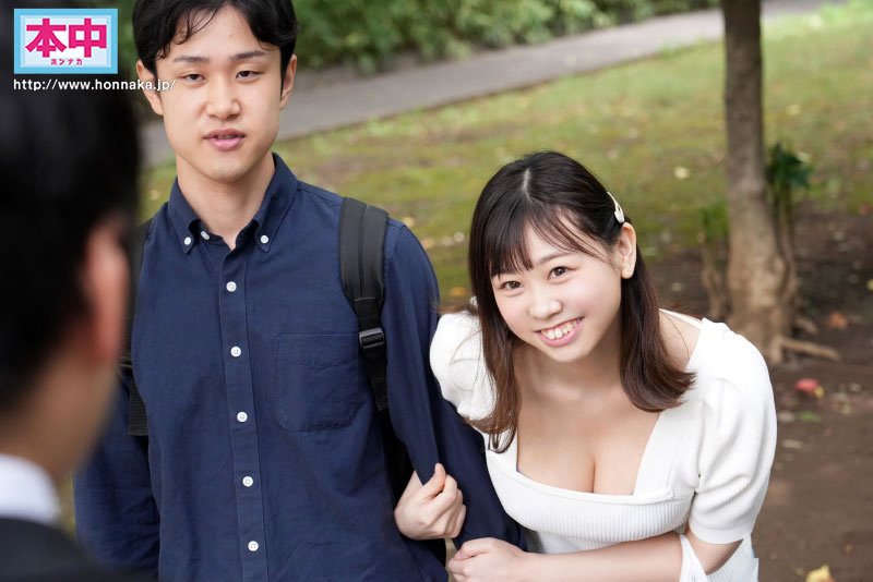 初めておっパブに行ったら...あの娘、友達の彼女に似てるかも!?着衣越ししか見たことなかった友達の彼女とまさかのおっパブで再会! Gカップおっぱい丸出し&ナマ本番中出しもOK!その後、友達の家でもこっそりおかわり中出しSEXしまくった!! 綾瀬こころ