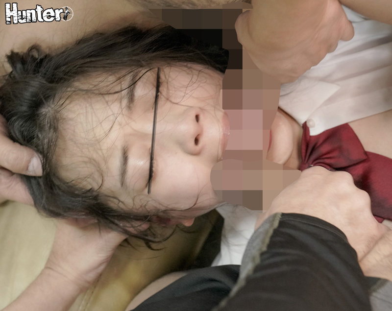 玄関開けたら即イラマ！！突撃イラマ20人隊！強●ごっくん20連発！2