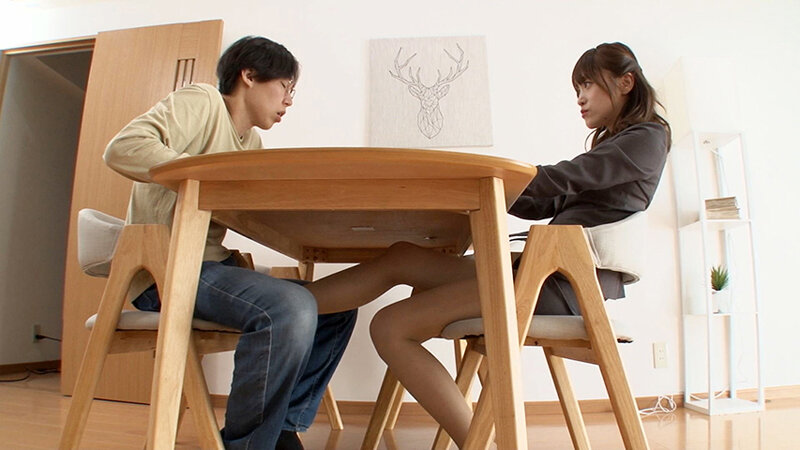 帰って来たドスケベお姉ちゃん!精子枯れても許さないヤリまくり姉と出しまくり弟のHでおバカな最後の休日 桐香ゆうり