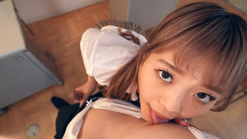 「教室」・「図書室」・「夜の学校」いたる場所でM男を限界誘惑するささやきヤリマンJ？？