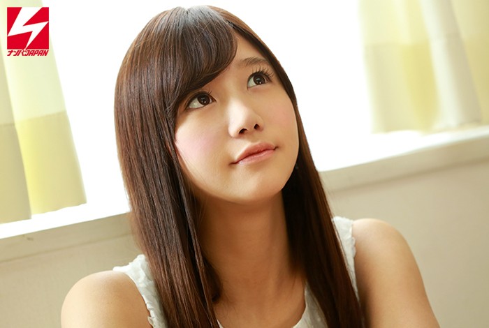 三軒●屋で見つけた介護学生あかりちゃん（仮名）20才 大量潮吹きしちゃう敏感体質が嫌でSEXを拒み続けていたイキ潮ダダ漏れ娘がまさかのAVデビュー！ ナンパJAPAN EXPRESS Vol.56