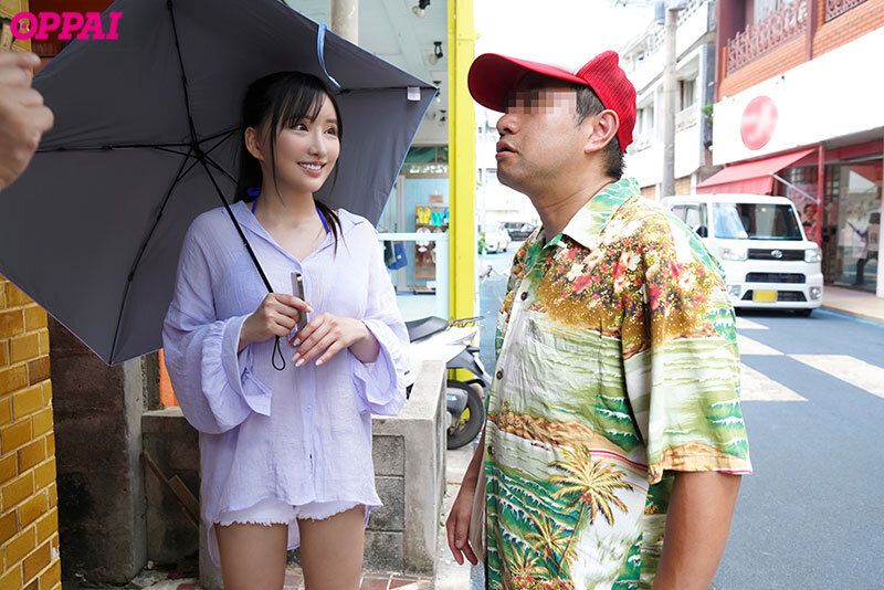 三線持って東京から沖縄に帰郷!Hcup巨乳の島人AVデビュー3周年でうちなー凱旋やりぶさー! 楪カレン