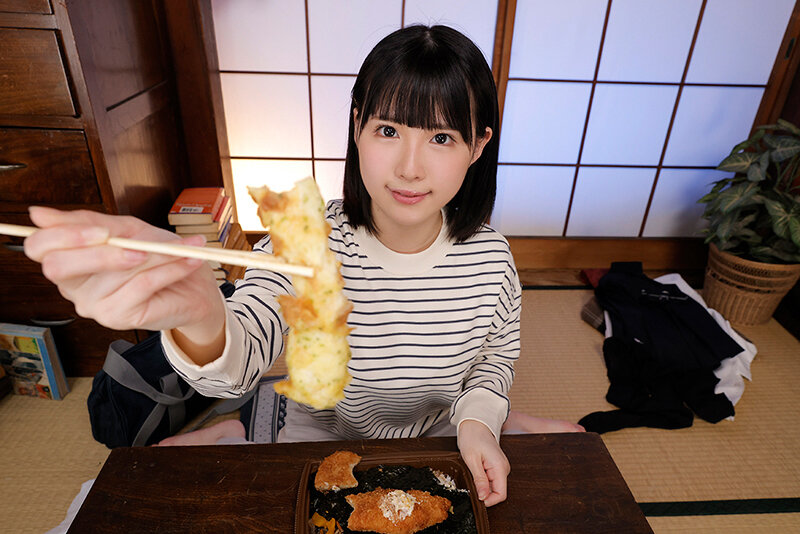 【VR】医者を目指す浪人生の僕を献身的に支えてくれる年下J○彼女 七海