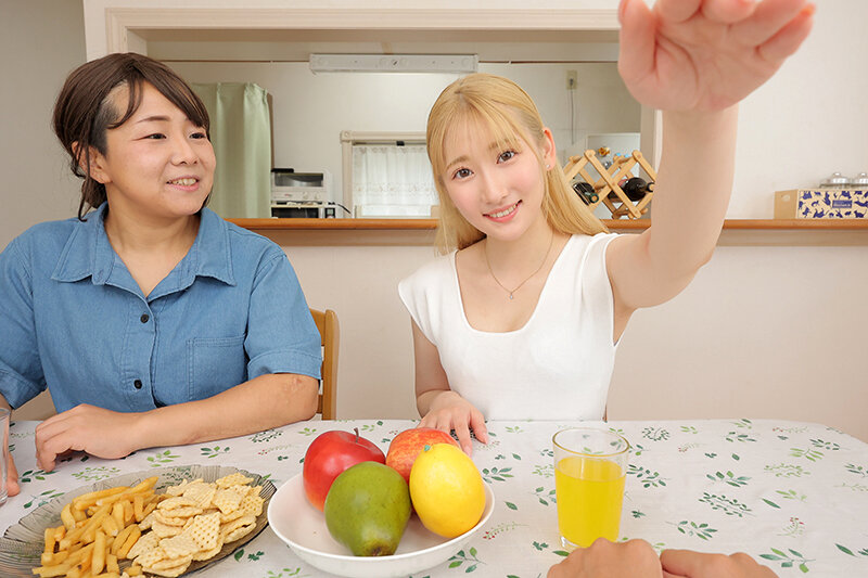 【VR】【8K VR】久しぶりに会う美人で優しい従姉妹の清楚系お姉さんの家で預かられる事になったボクはお姉さん専用の射精中出しチ○ポになった! 純