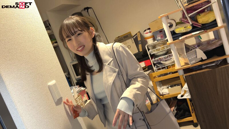 【初撮り】Gカップ美巨乳くびれなファミレス店員 着衣からは想像つかない美ボディの彼女はほろ酔いSEXがお好みでムラムラしてきたら自らボディタッチ 素人系AVを好んで見る電マニスト しずく・20歳【圧倒的4K映像でヌク!】 天川しずく