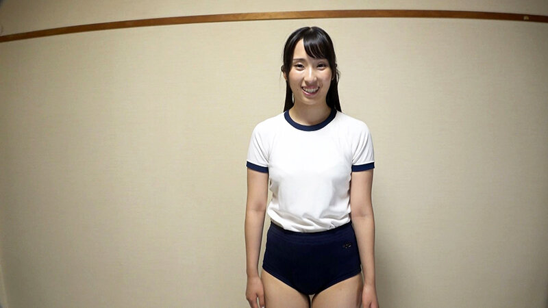 真白みのり ムチムチ美尻 神ブルマ 美少女やぽっちゃり娘らにピチピチブルマ&体操着を着せ、ハミパン、ムレムレワレメを毛穴まで見えるほどの超ドアップ接写!さらに尻コキ、着衣お漏らし放尿やブルマぶっかけ等ブルマ好きに送る完全着衣フェチAV