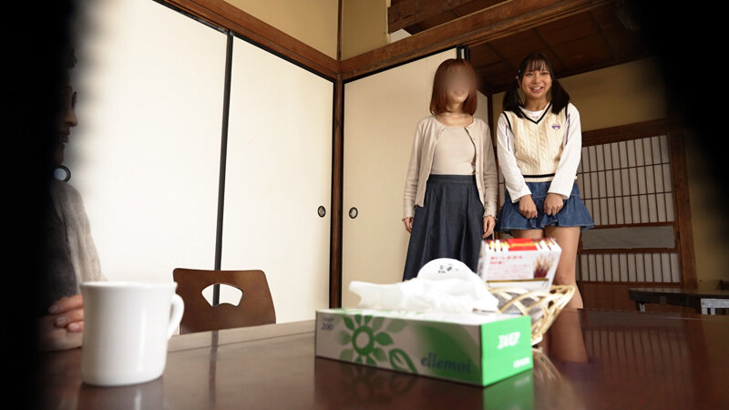 ~生まれて初めてのアナル~親戚の小さな女の子がとんでもない変態さんだったので、知り合いみんなで3穴犯しまくってみた。