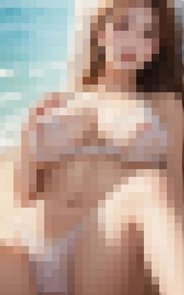 清純派美女大胆露出