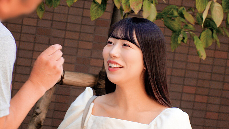 顔よりデカい!腕より太い!口に入れたら絶対アゴ外れるwwワールドクラスのデカチンと素人女子大生が奇跡のマッチング!デカチンオイル素股に挑戦!?ギンギンに勃起したモンスターを赤面まんコキ!濡れてしまった敏感オマ○コに奥まで無理やりねじ込みブチッメリメリメリ…