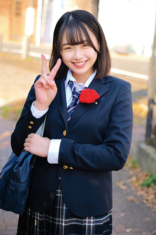 祝！卒業おめでとう！人生初中出し！男性経験ほぼゼロのうぶな女子○生30名 デカチンで子宮口にダイレクト射精！今まで味わったことのない幸福感で「イックゥゥゥゥ！！//」と悶絶しまくる300分SP