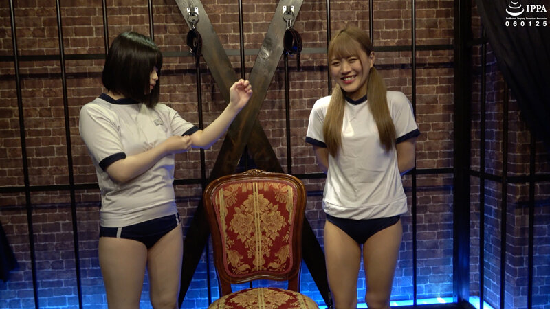 体育の授業の後に女子だけでくすぐり合ってみました!