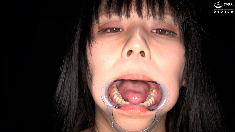 【歯・口内フェチ】足裏をくすぐりられて喜ぶいまどき女子の口内観察! 奥菜みさき