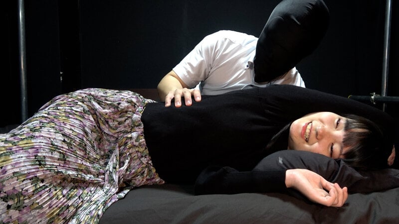 「大人しそうに見えて実はドMなひなのちゃんのくすぐりチェック!」わかしラボVol.041- 1 伊織ひなの