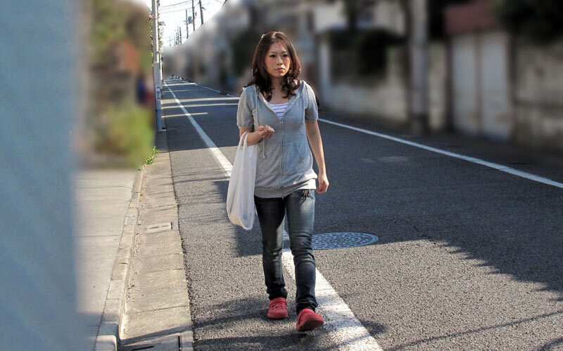 寝取られ妻隠し撮り投稿 愛する妻が酔っ払って他人男の勃起ペ●スを咥えてしまう!?6家族2枚組