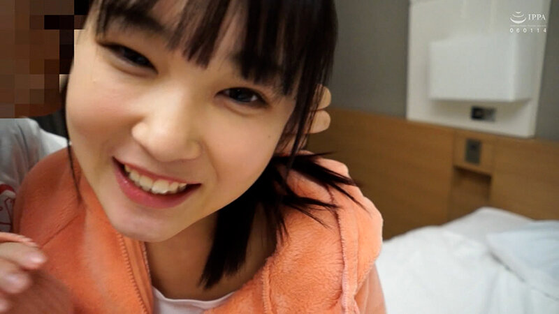 親には絶対言えない…秘密の裏バイト！？ウブで無邪気な美少女がカメラの前で乱れイキくるう！