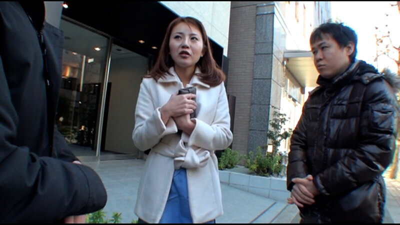 お昼休みの短時間でインタビューに答えもらえば高額報酬！OLの性の実態調査で連続ナマ中出しSEX！