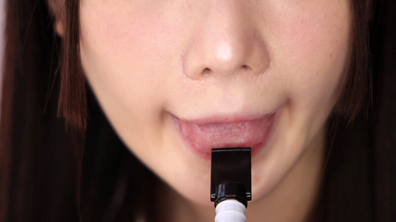 放課後教室に忍び込んだらクラスのアイドルが鍵盤ハーモニカの自主練してた(ヨダレまみれで) 姫崎あむ