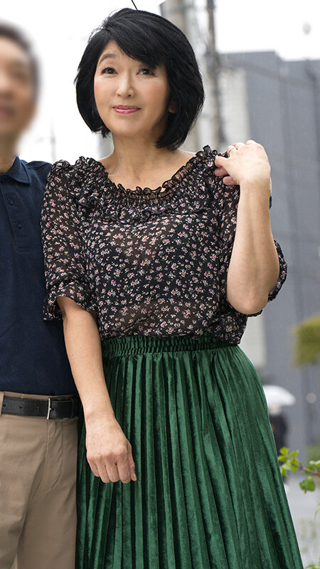 媚薬で夫婦のエンジョイセックスライフ!!【上島美都子】