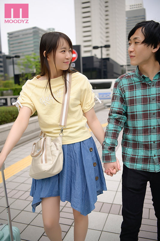 大学上京で遠距離恋愛になってしまった性欲強めな田舎の彼女と4年ぶりに再会 禁欲解禁＆連続射精で中出ししまくった3日間。 広瀬みつき