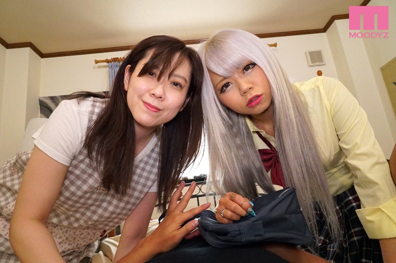 両親が居ないときだけ、兄貴を何度も襲う絶倫黒ギャル妹 丸山れおな