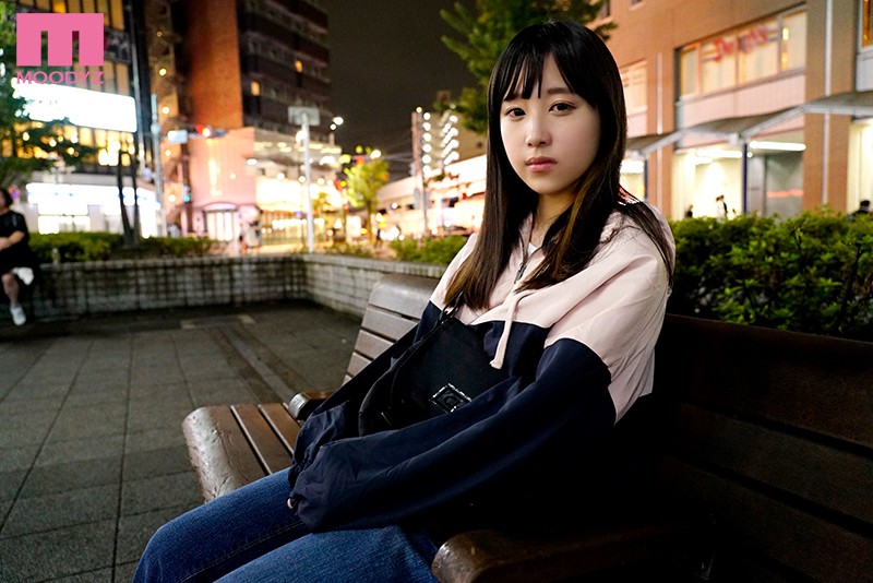 身長145cm敏感シンガー 引きこもりで人見知りだけど、夢は歌手！SNSでちょっぴり話題の女性シンガー顔出し志願イキまくりAVデビュー 桜木なえ