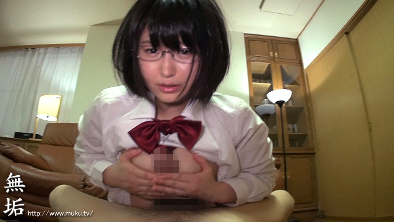 僕のことが大好きすぎるメガネ委員長の妹に一日中イタズラしまくり最高のたっぷり中出し。 浅田結梨