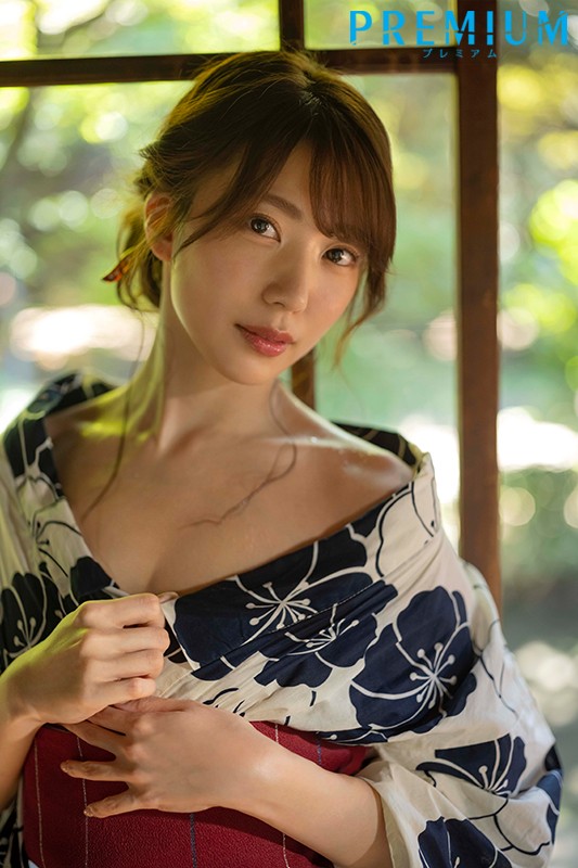 愛人(逢花)と温泉中出し不倫 妻が出張で不在の二日間 山岸逢花