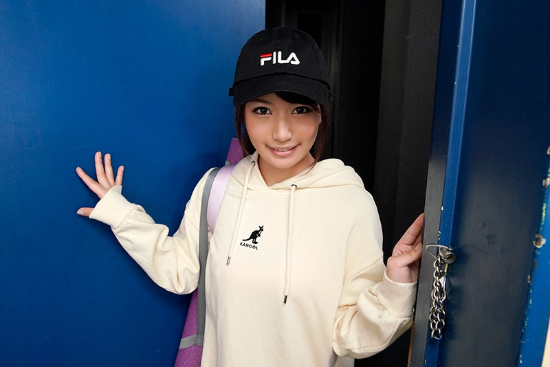 【VR】誘惑ヨガインストラクター なつき