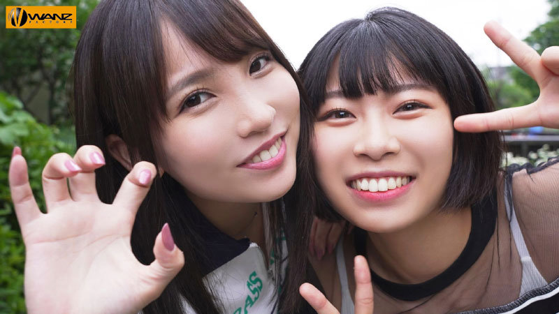 お前らチ○ポ洗って待っとけよ！ M男クンの自宅にいきなり家凸！ W小悪魔SEXデリバリー！！ 佐野なつ 枢木あおい