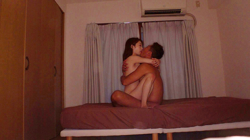 加藤結衣 朝から晩まで中出しセックス 55