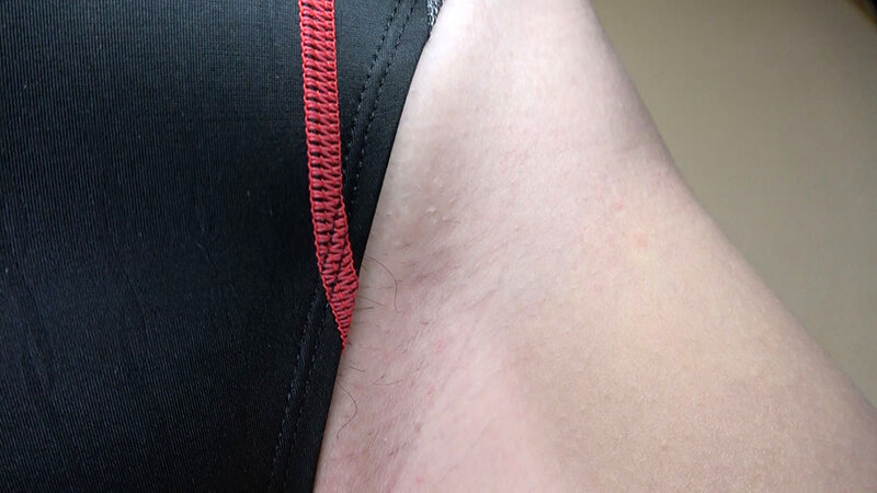 花狩まい 濡れてテカってピッタリ密着 神競泳水着 可愛い女子の競泳水着姿をじっとりと堪能!着替え盗撮から始まり貧乳から巨乳にパイパン、ハミ毛、ジョリワキ等のフェチ接写やローションソーププレイや競泳水着ぶっかけ等を完全着衣で楽しむAV