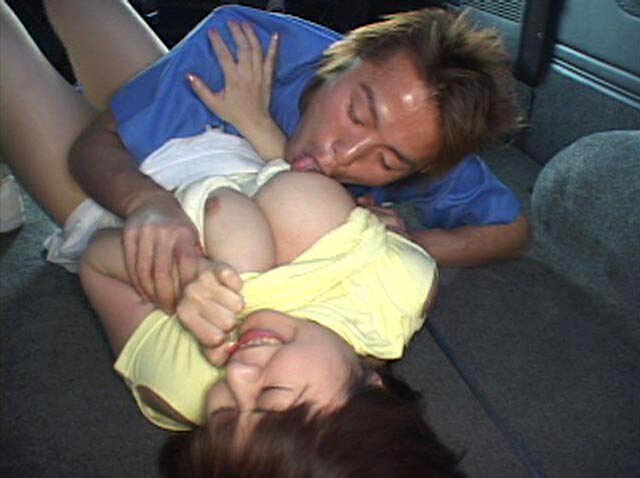 逃がすもんか!! 人妻レ●プ 11人4時間